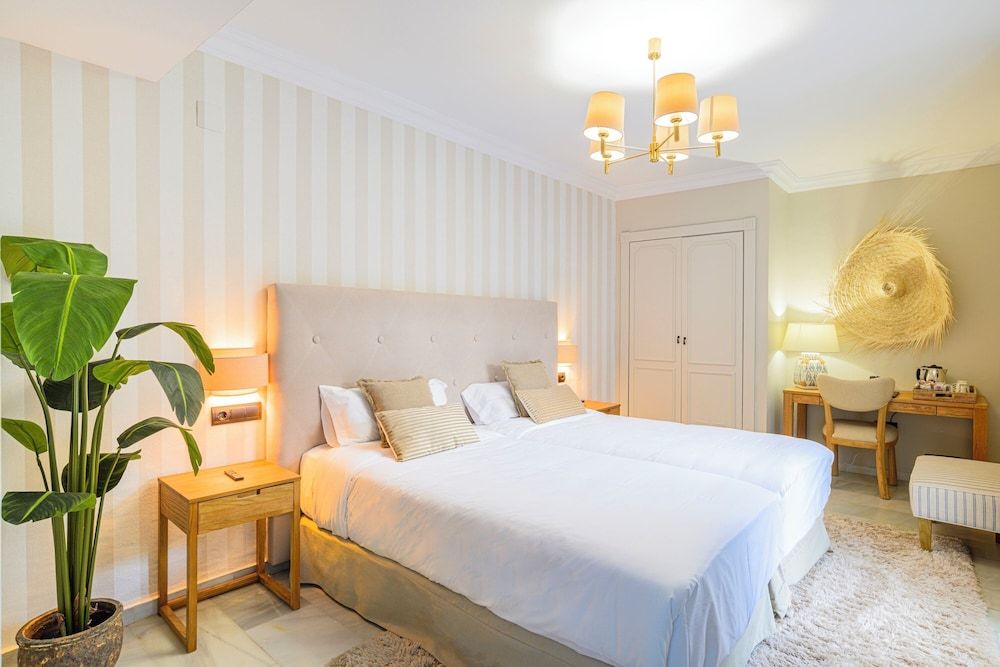 La Fonda Hotel Classic Double Room 4