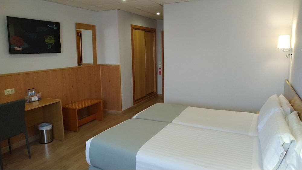 Grand Room, 2 Twin Beds