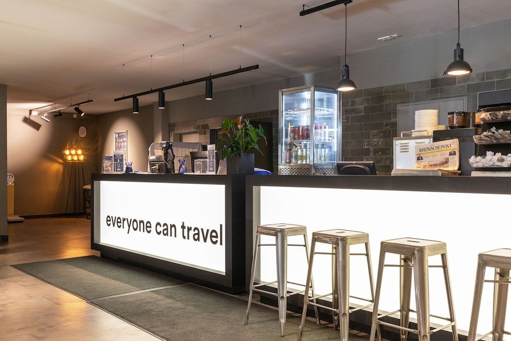 undefined a&o Düsseldorf Hauptbahnhof 8