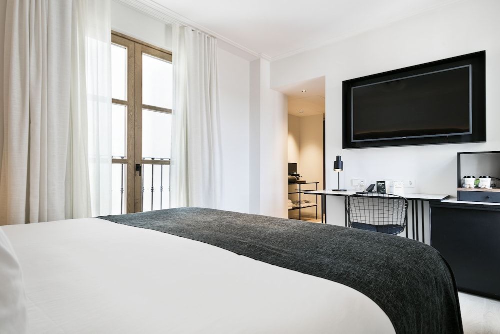 Yurbban Passage Hotel & Spa Basic Double Room 2