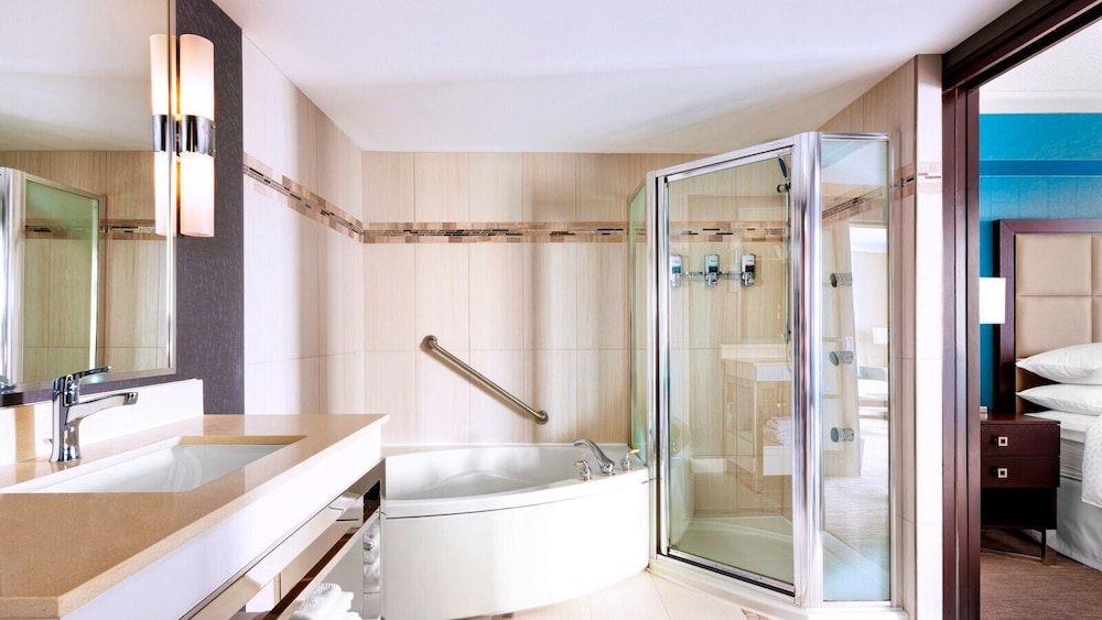 undefined Four Points by Sheraton London 10