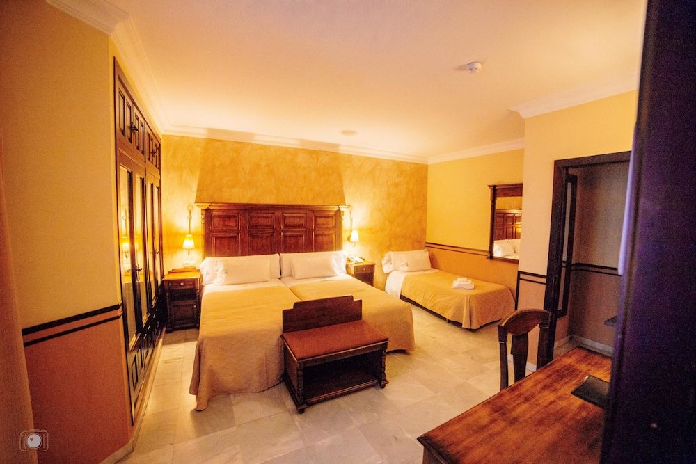 Hotel Posada de Vallina by MiRa Double Room (with extra bed) 5