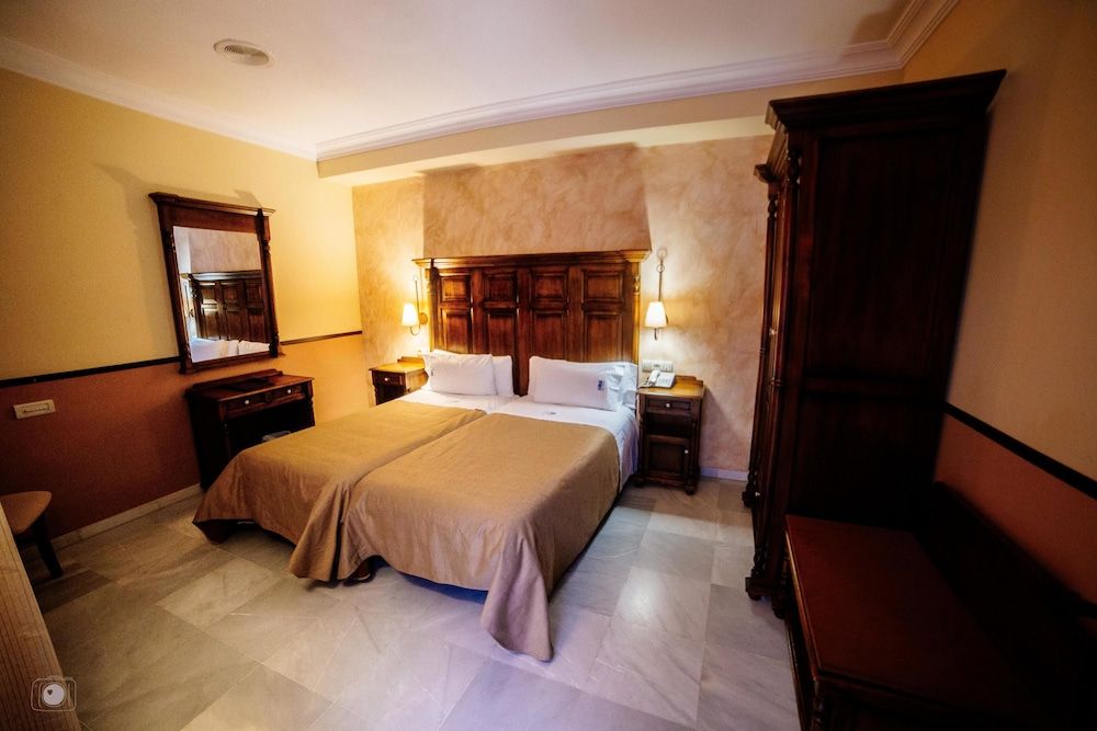 Hotel Posada de Vallina by MiRa Double Room (with extra bed) 4