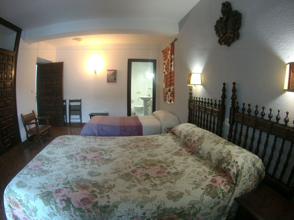 Double Room (with extra bed)