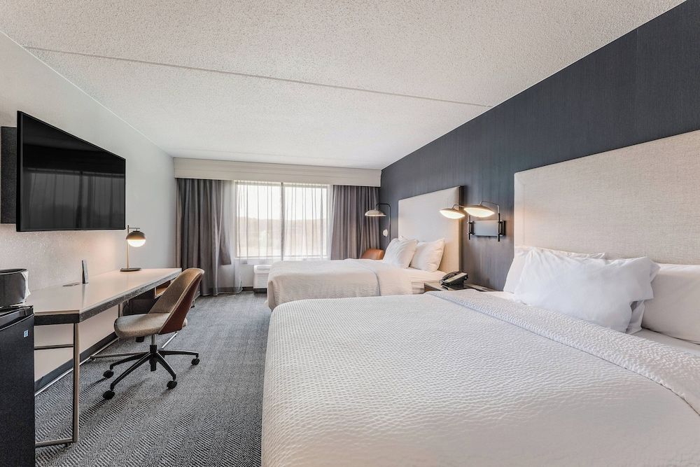 Room, 2 Queen Beds, Non Smoking