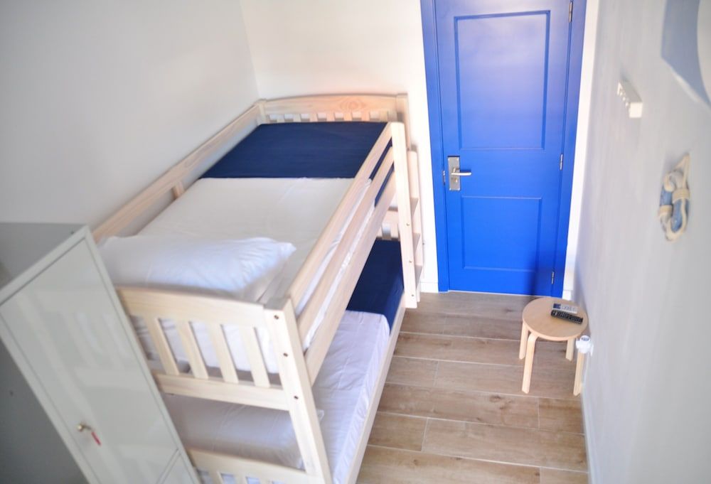 Hostal Porto Mar Economy Twin Room, Balcony 2