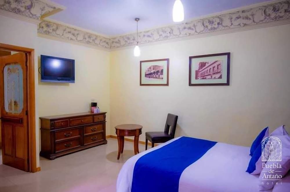 Junior Room