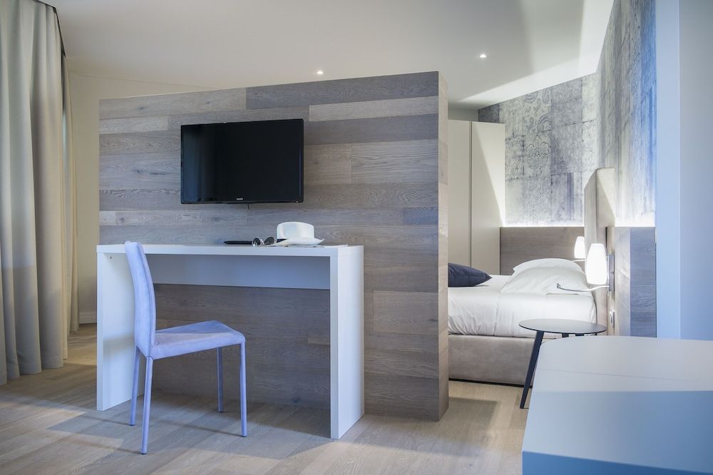 Bartaccia Hotel Superior Suite, Park View 3