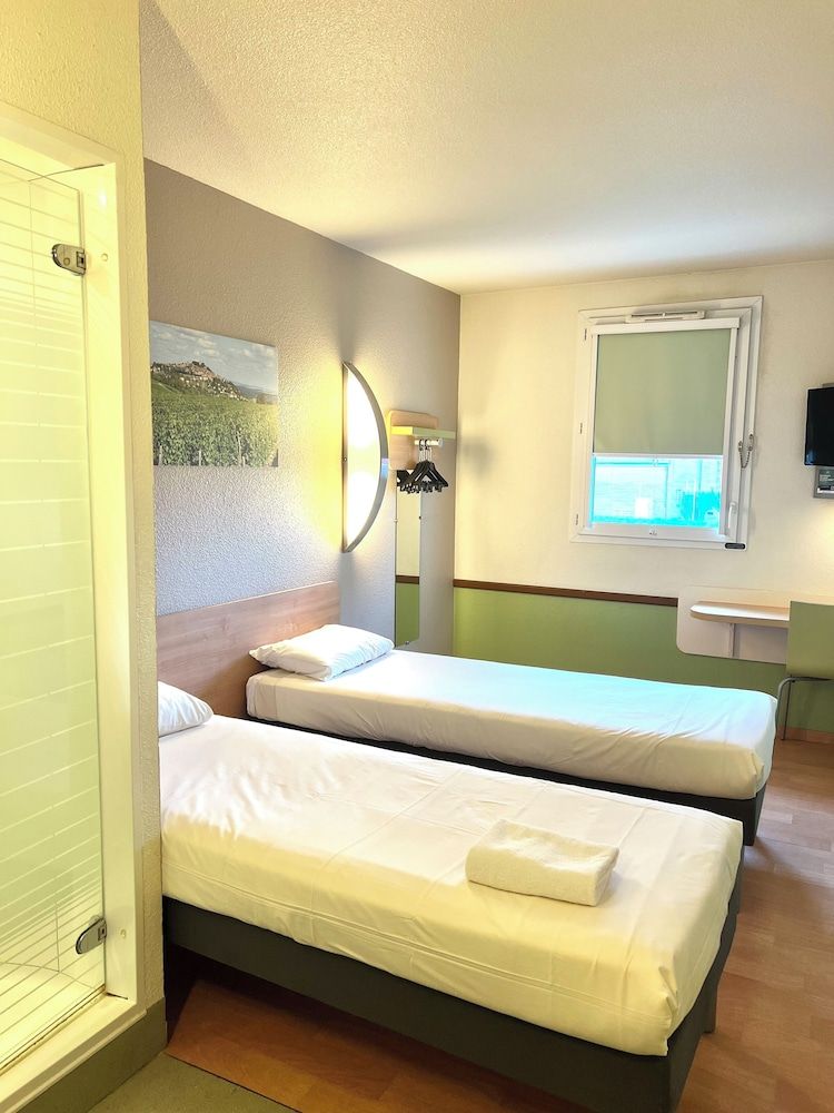 Twin Room, 2 Twin Beds