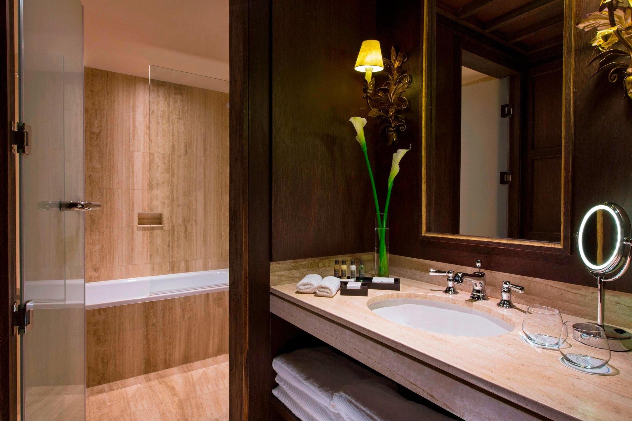 Deluxe Guest Room, 2 Double