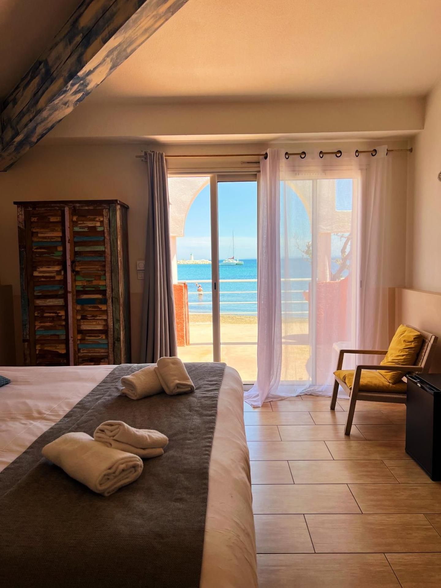 Superior Room sea view ground floor