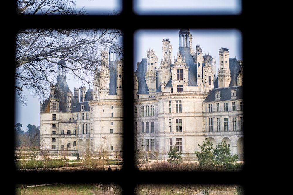 Relais de Chambord, a Small Luxury Hotels of the World Junior Suite, Park View 3