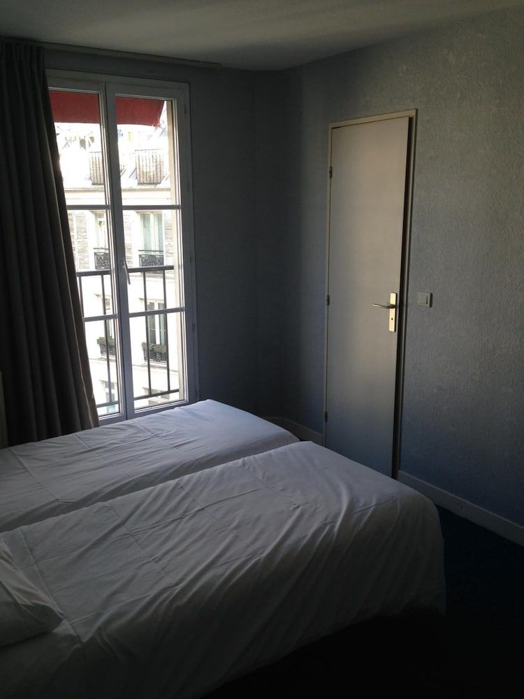 Hotel Royal Mansart