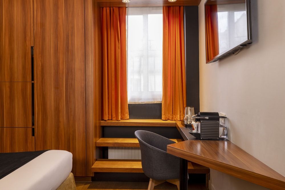 Hôtel Elixir Deluxe Double Room, Balcony 4