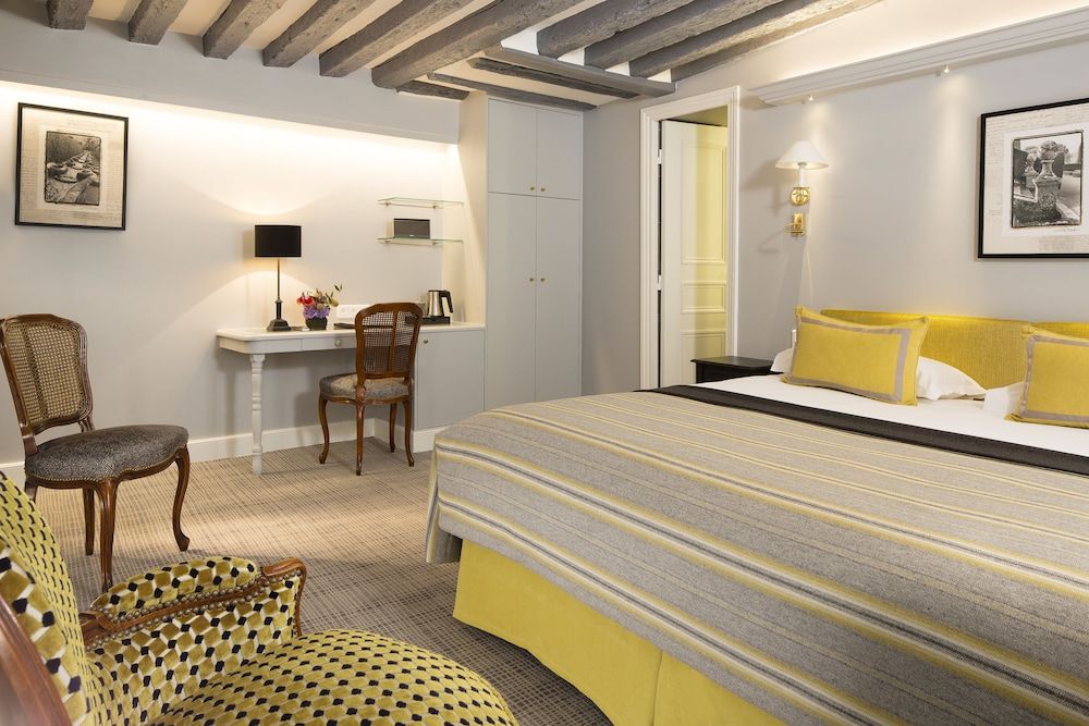 Le Relais Saint Honoré Deluxe Double Room (Douche) 2