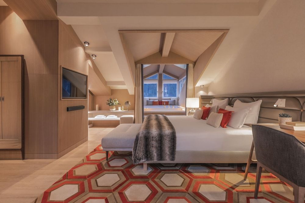 Executive Suite