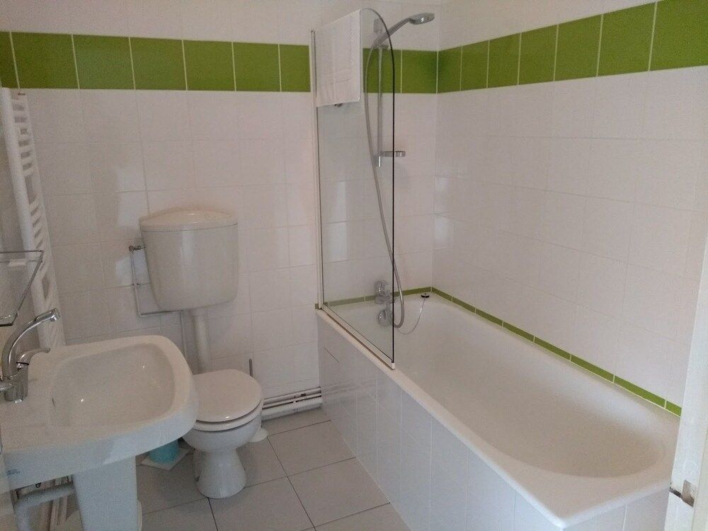 Le Cadran Double Room 2