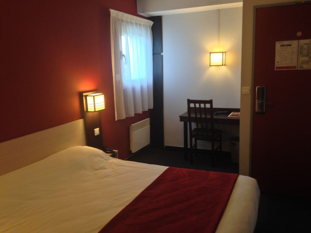 initial by balladins Amiens / Longueau Double Room 4