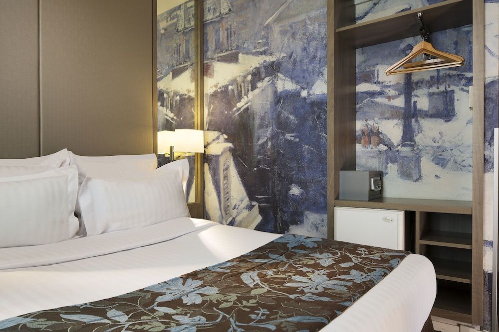 Hotel Turenne Le Marais Double Room 3