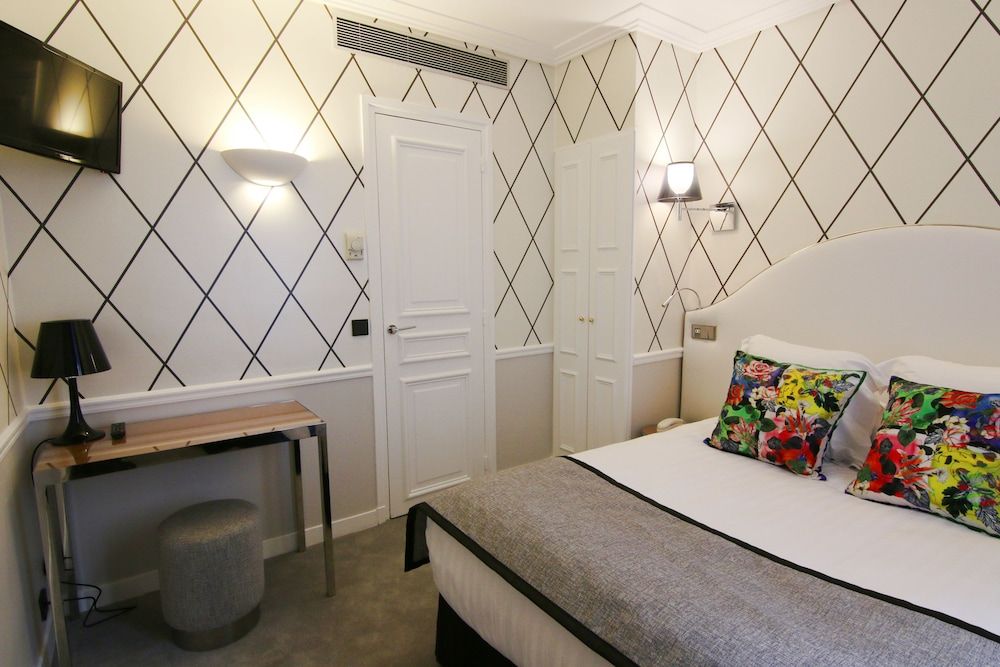 Hôtel Le Royal Classic Double Room