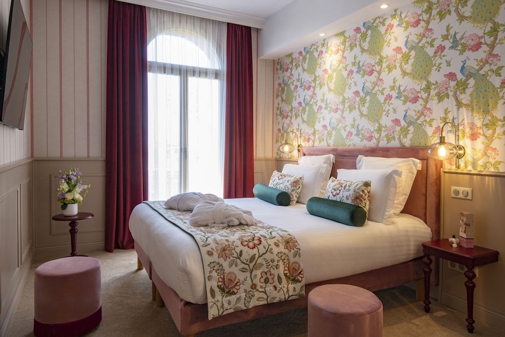 Hôtel du Petit Palais Superior Double Room, 1 Double Bed