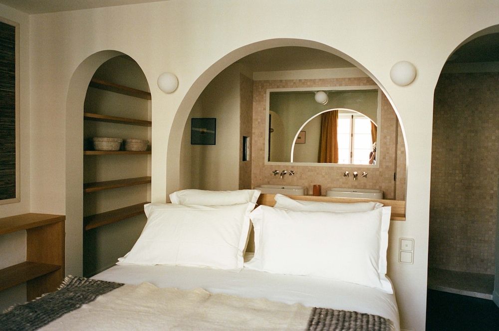 undefined Hôtel Habituel 10