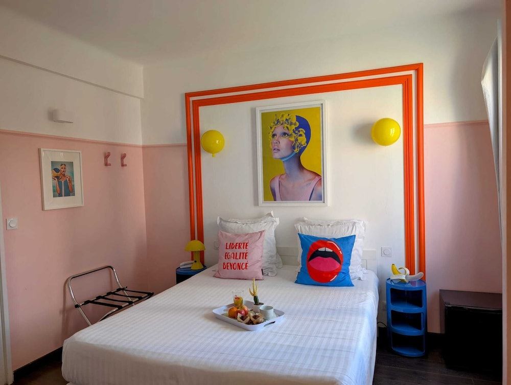 Hotel Mademoiselle Standard Double Room