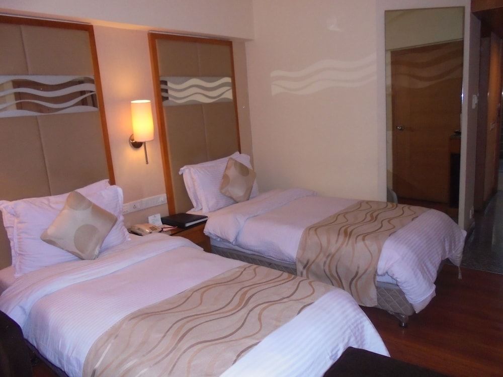 Lords Plaza Ankleshwar Deluxe 6