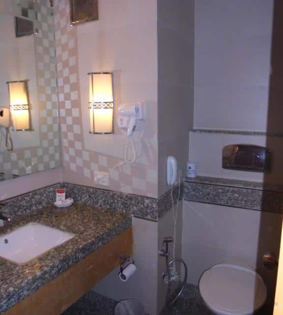 Lords Plaza Ankleshwar Deluxe 11