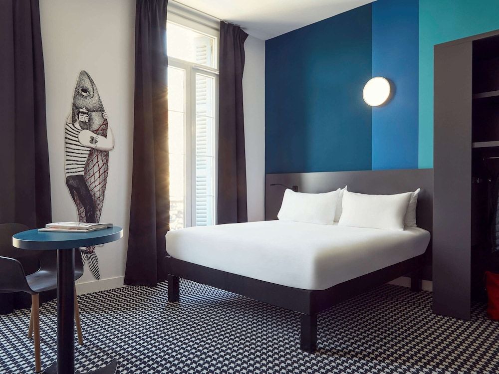 undefined Hôtel Ibis Styles Marseille Vieux Port 3