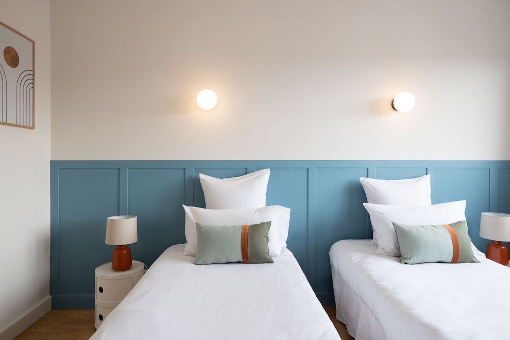 Hôtel Suzane Comfort Double Room 6