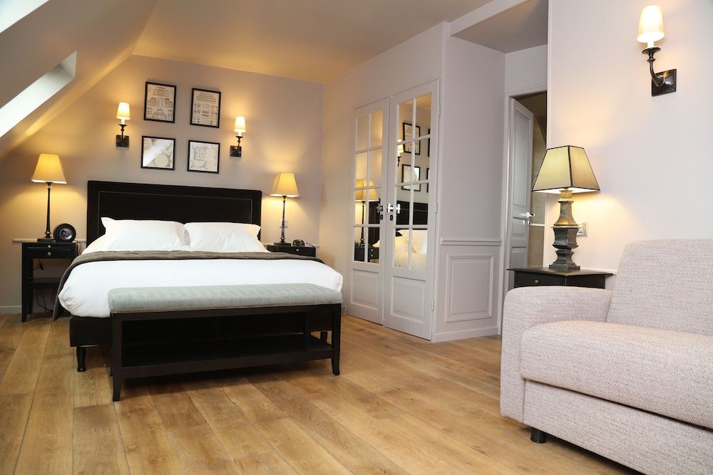 undefined Hotel Saint Louis Pigalle 5