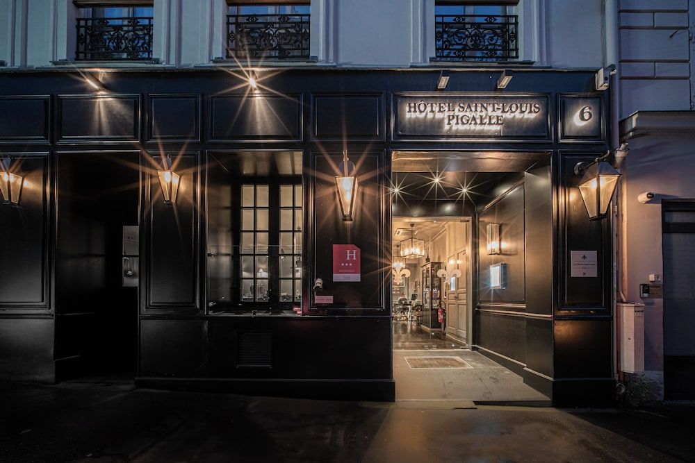 undefined Hotel Saint Louis Pigalle 2