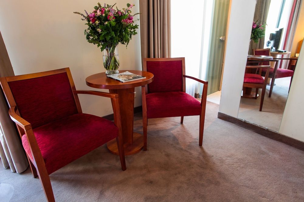 undefined Astoria Hotel