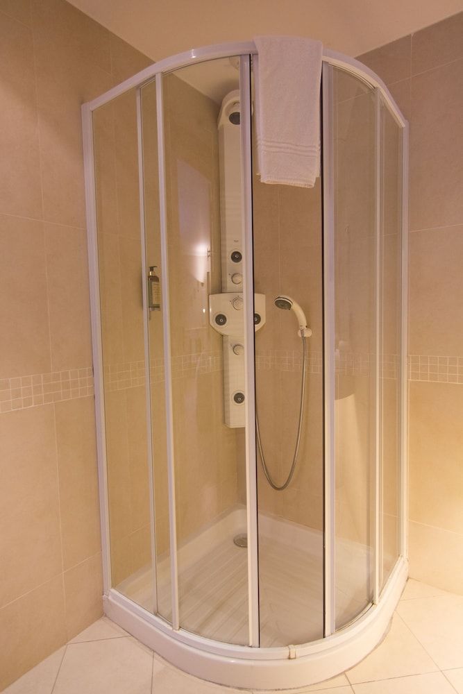 Villa d'Estelle Cannes Superior Room 6