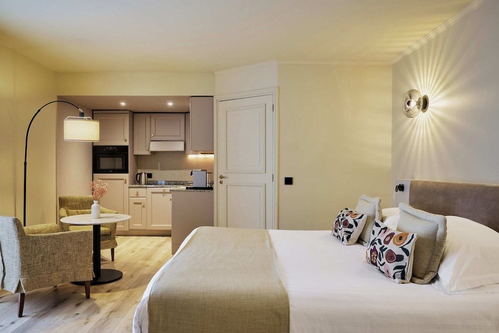 Villa d'Estelle Cannes Superior Room 5