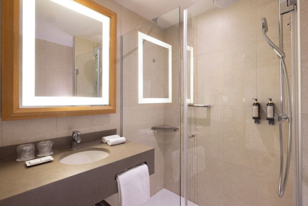 Le Relais des Halles Comfort Double or Twin Room 12