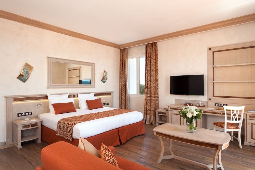 Suite, Terrace