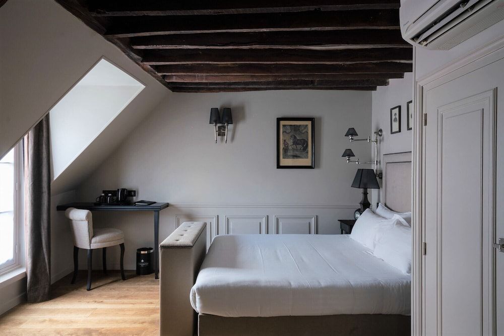 Top Floor Deluxe Triple Room with balcony