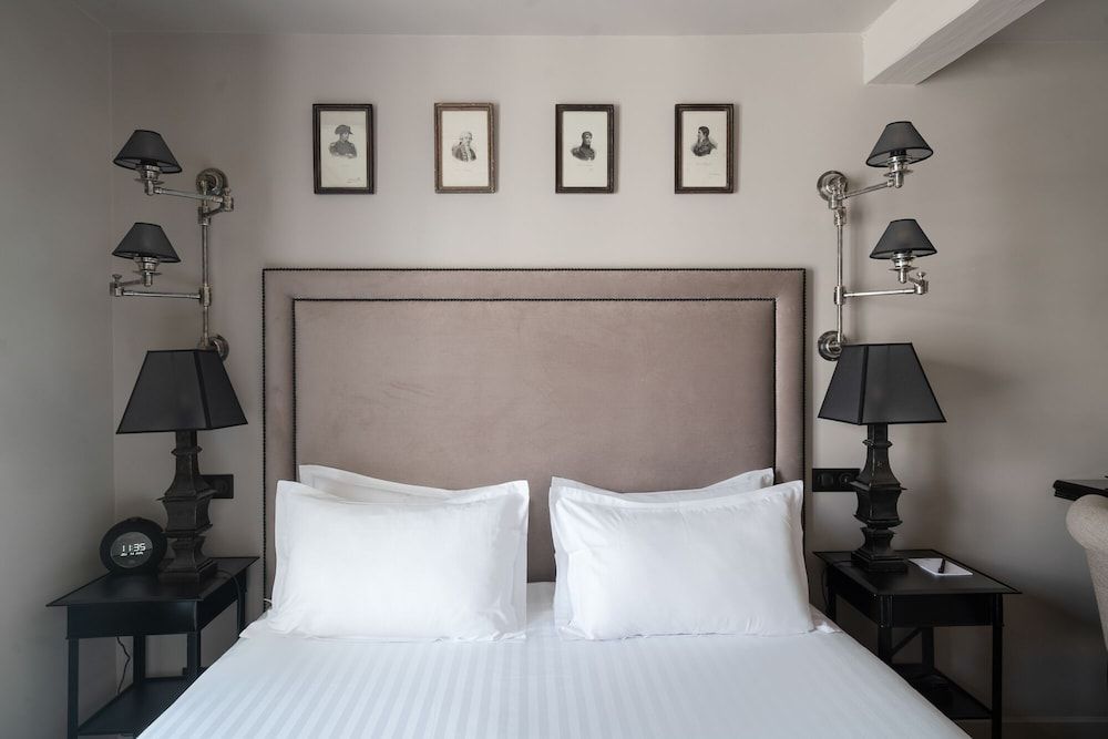 undefined Hotel Saint-Louis en L'Isle - Notre-Dame