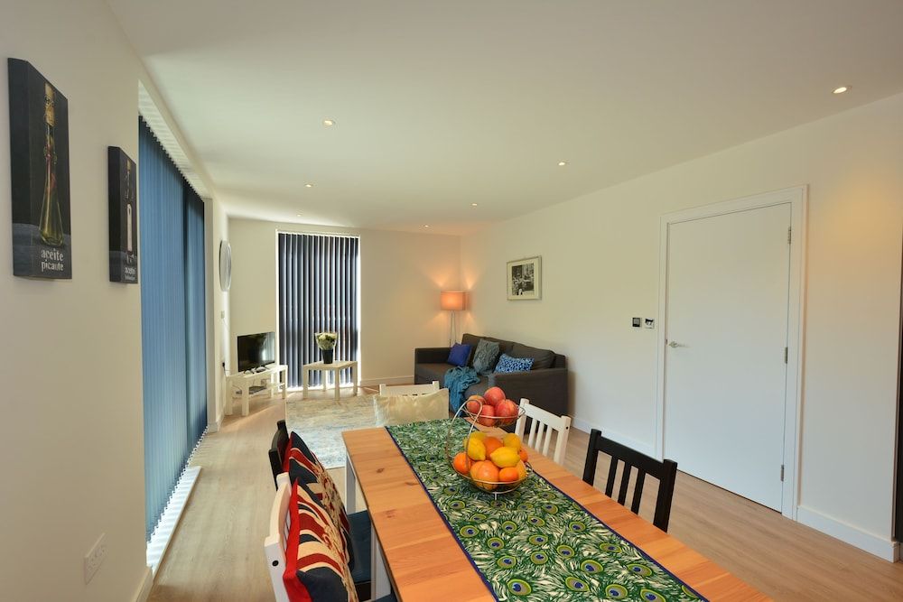 Grand Apartments Kew Gardens Business Apartment, 1 Bedroom, City View 14