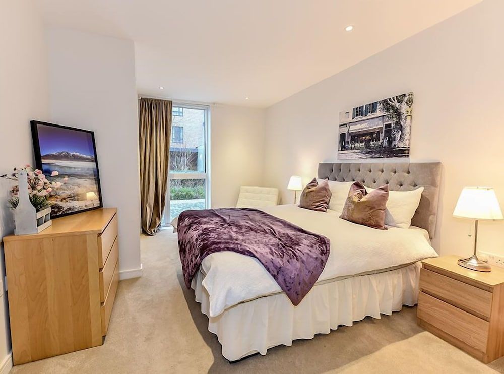 Grand Apartments Kew Gardens Business Apartment, 1 Bedroom, City View 11