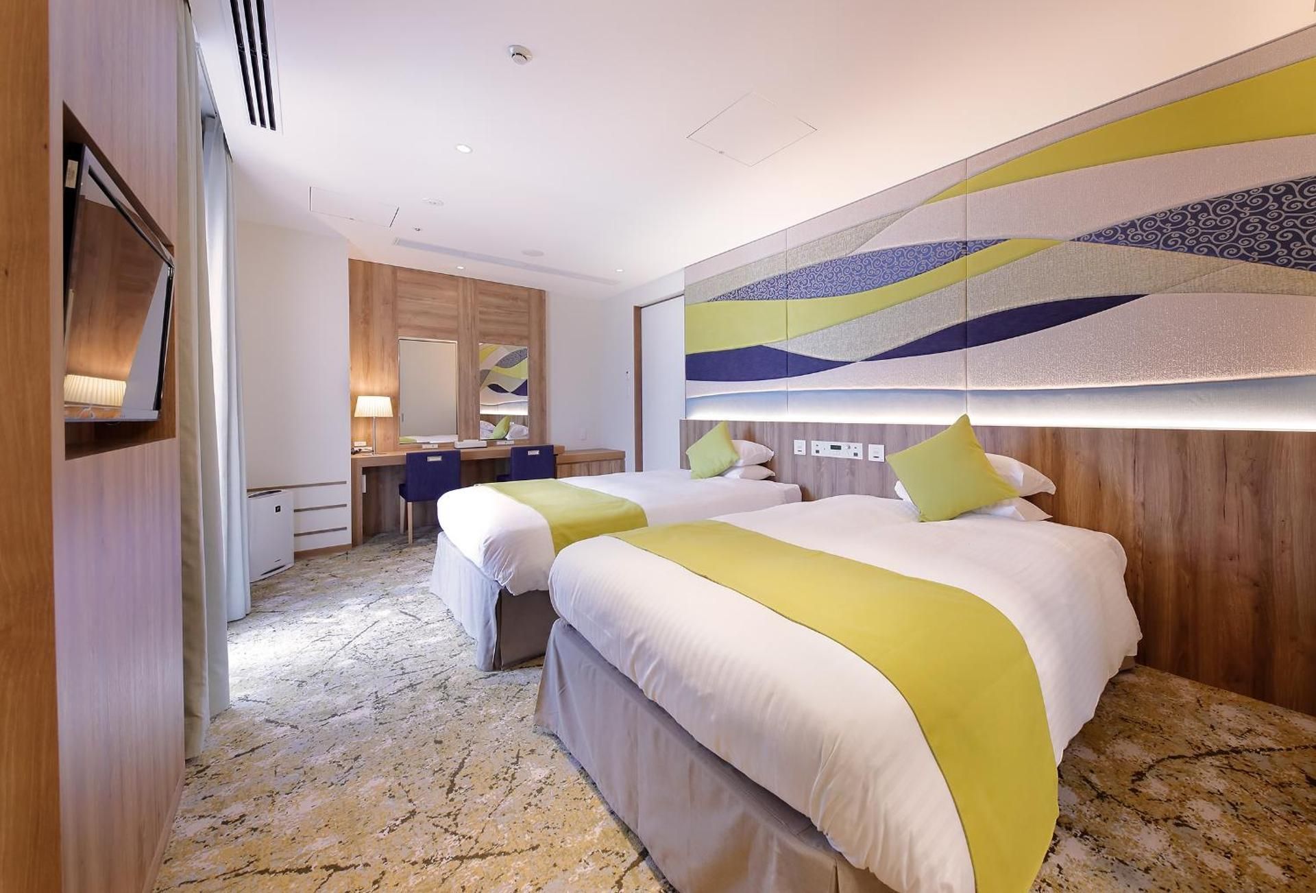 Deluxe Family Room for 4 People
