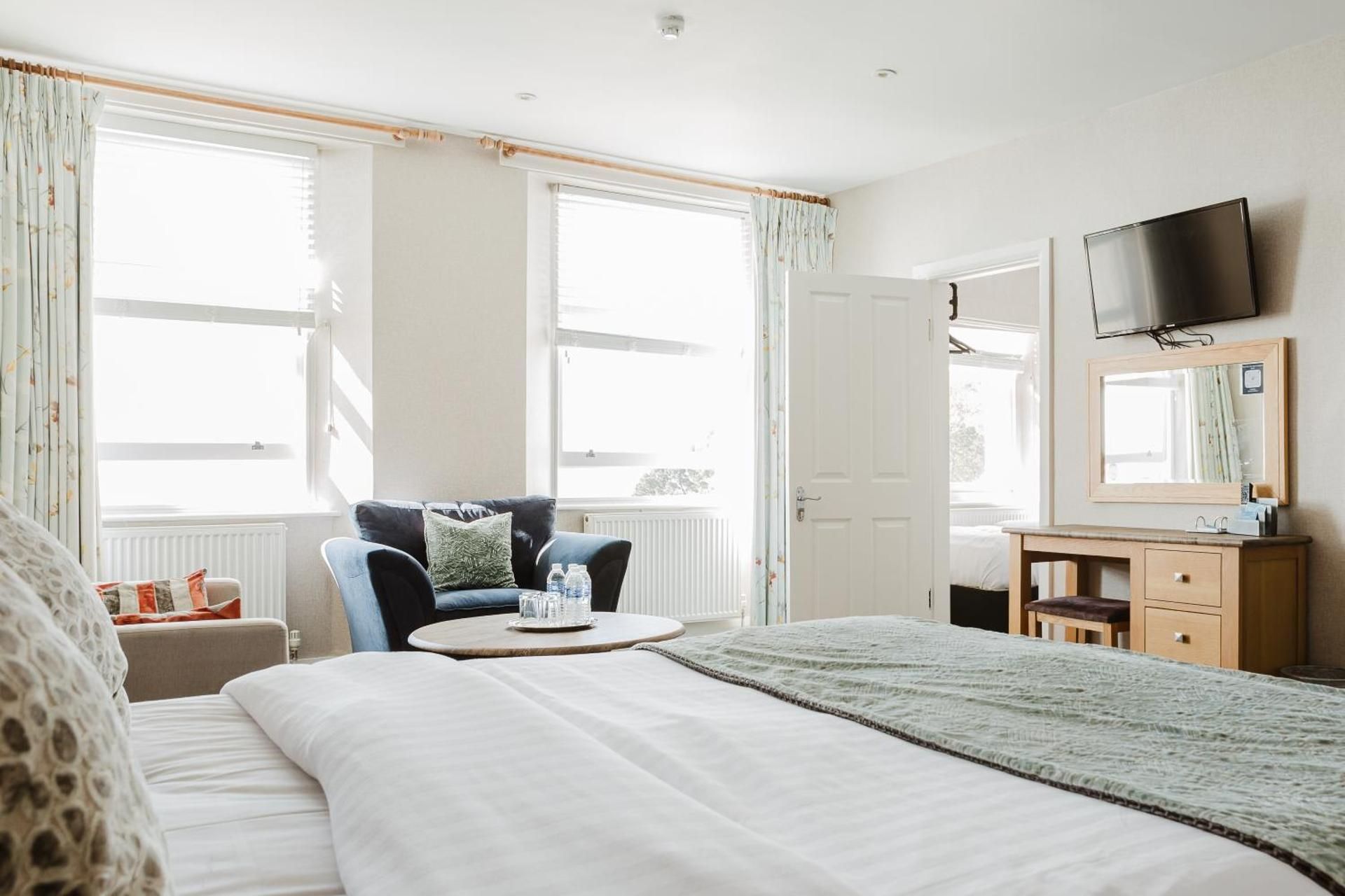 Family Room with Sea View