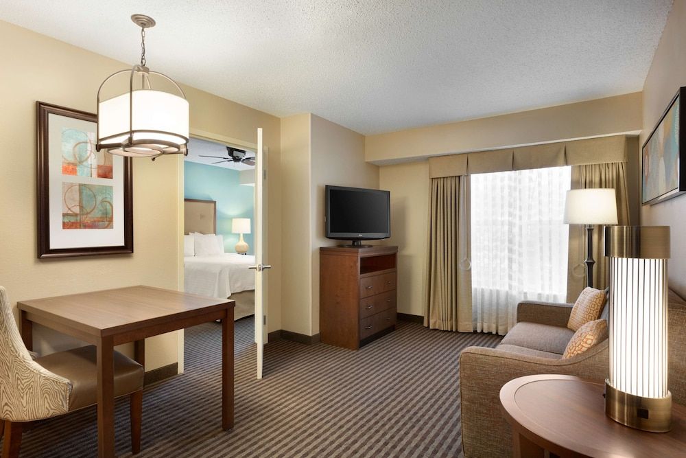 undefined Homewood Suites by Hilton Houston-Westchase 2