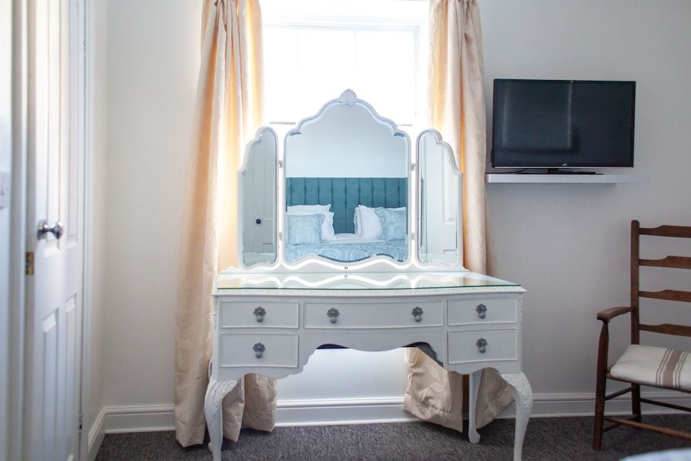 Superior Twin Room, Ensuite