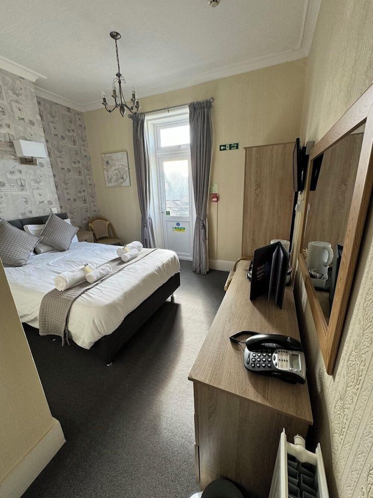 The Winchmore Hotel Double Room, Ensuite 2