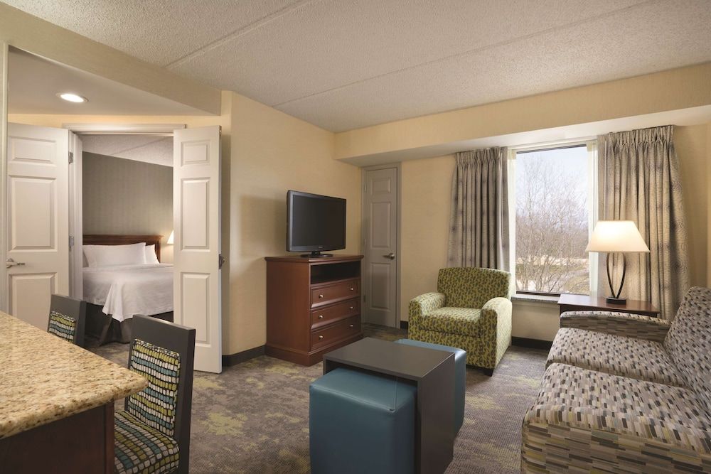 Deluxe Suite, 1 Bedroom, 2 Queen Beds, Kitchen