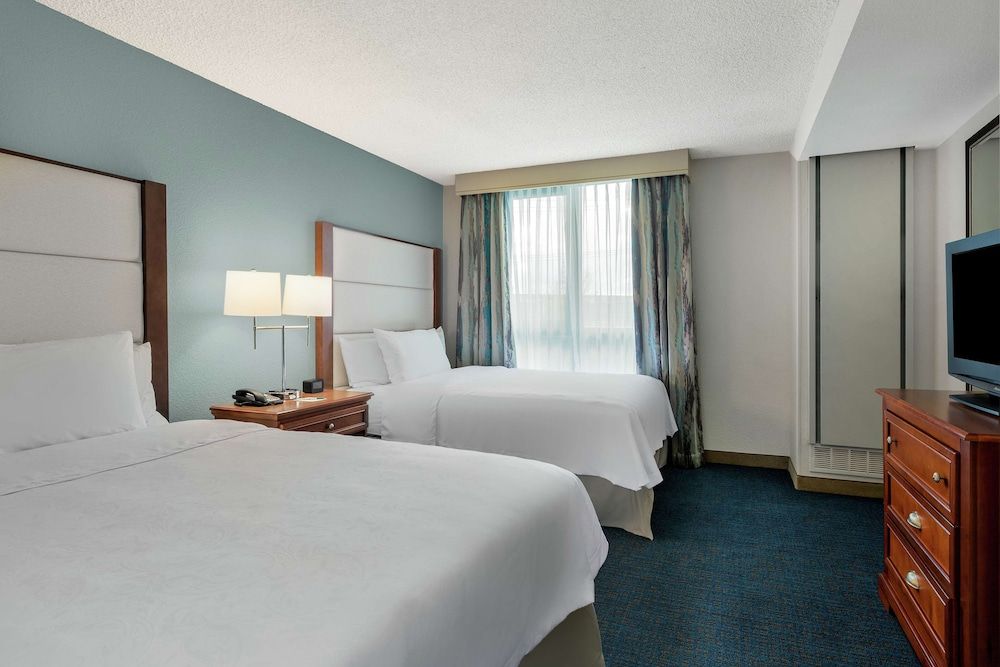 Suite, 1 Bedroom (2 Queen Beds with Sofa Bed)