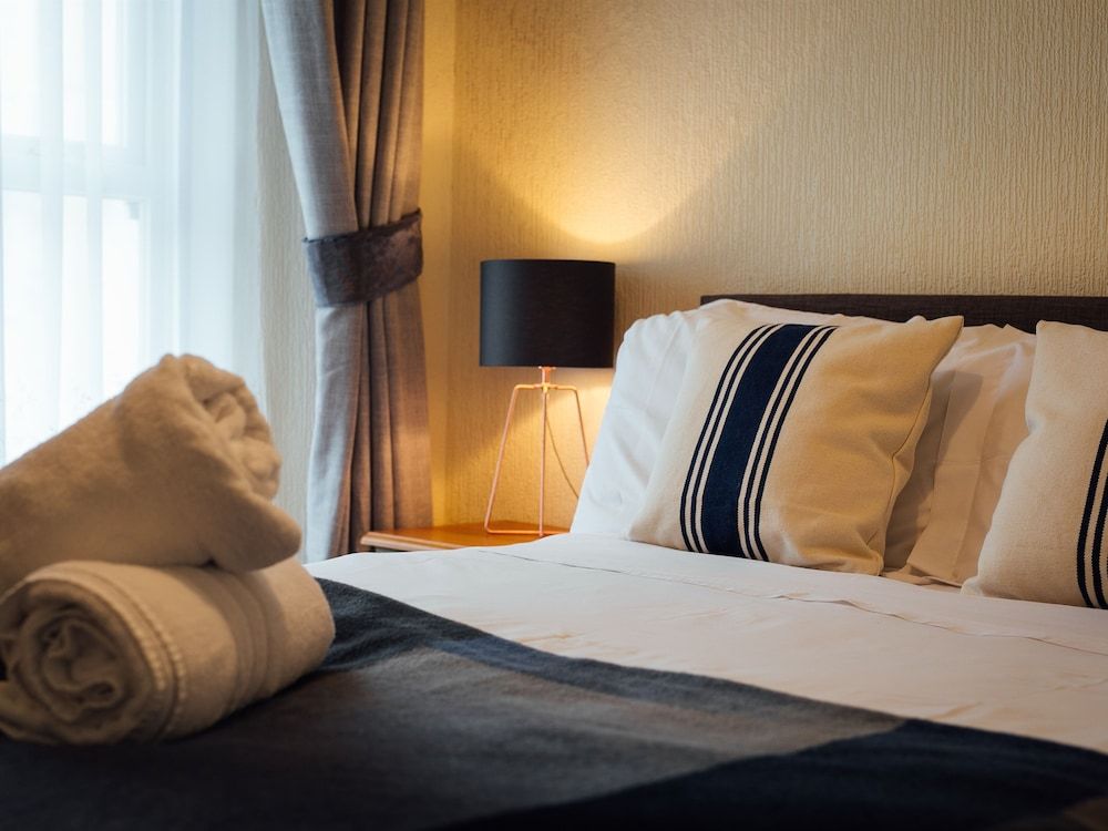 Double Room, Ensuite (Room 6)